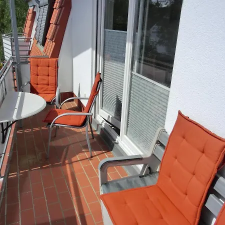 Apartman E8 *